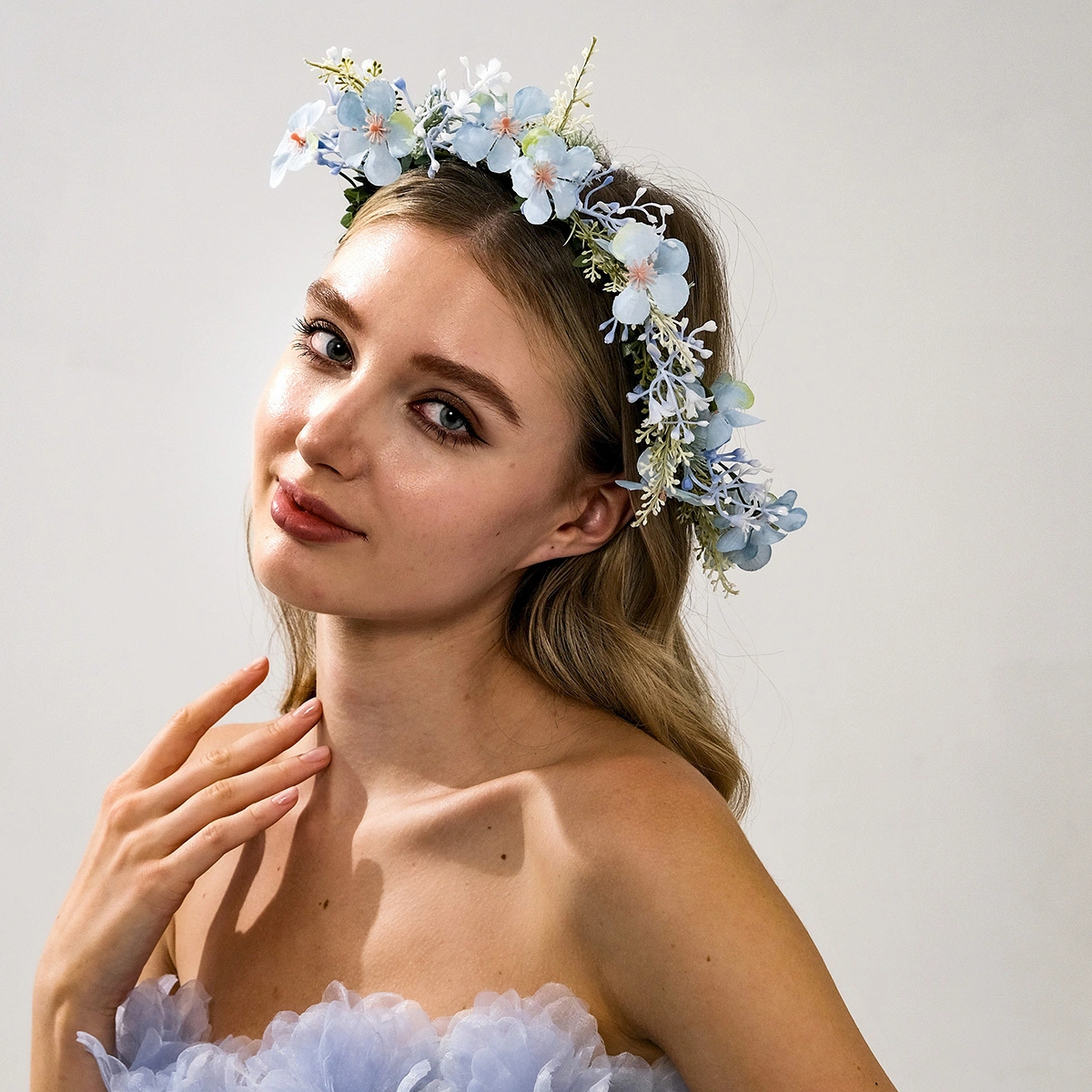 Forest-style Sweet Artificial Fabric Flower Wreath Hair Vine Bridal Floral Hair Hoop Headband 1