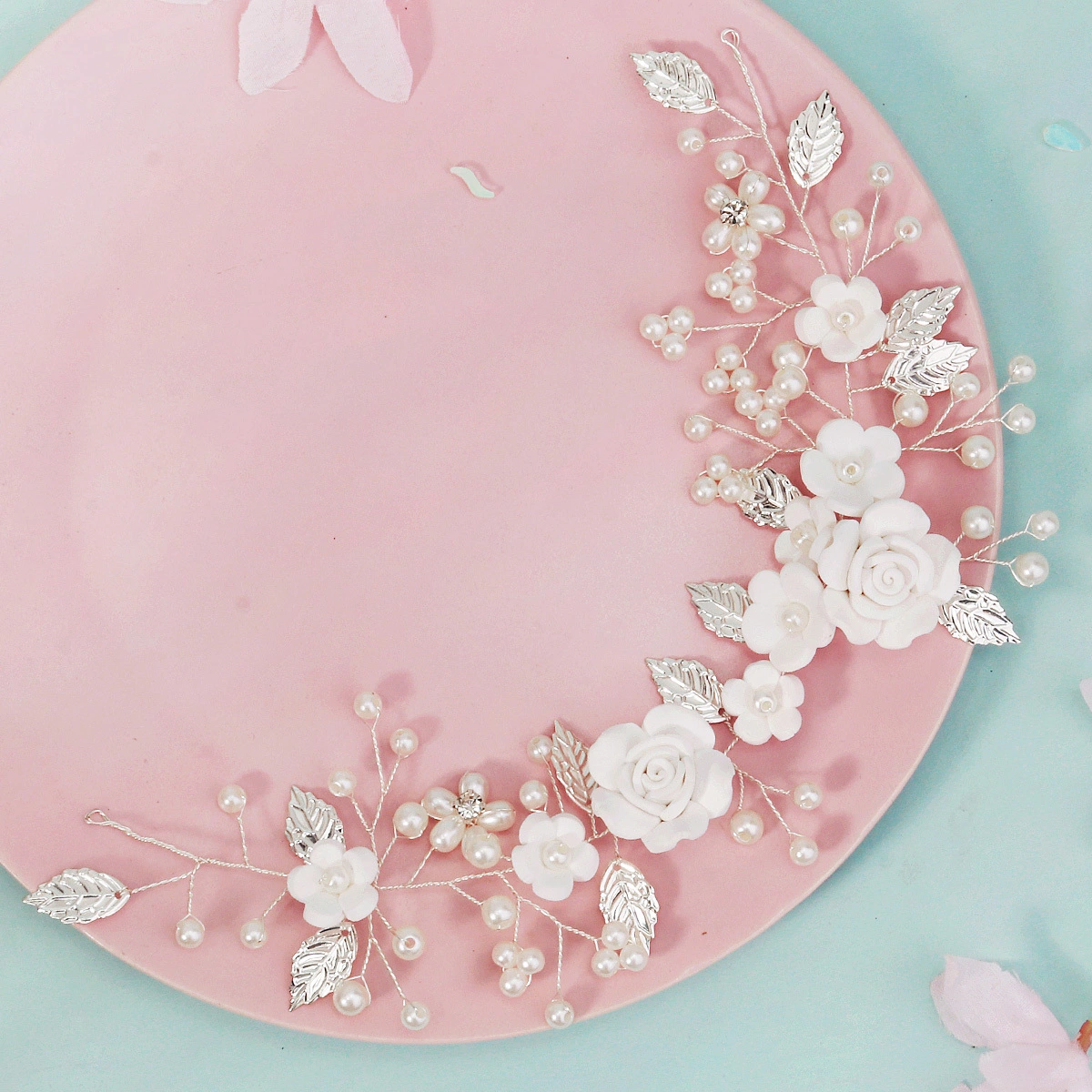 Exquisite Handmade White Polymer Clay Flower Headband Fashion Bestselling Alloy Leaf Bridal Wedding Headpiece 1
