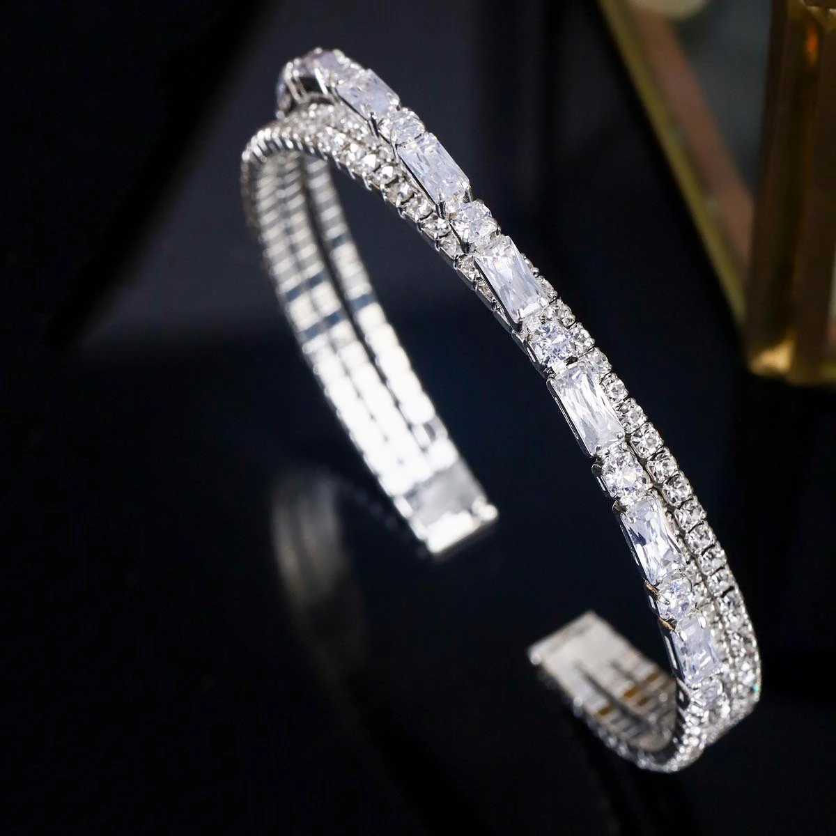New Daily Versatile Thin Bracelet Fashion Elastic Bracelet Light Luxury Shiny Rhinestone Bracelet 1