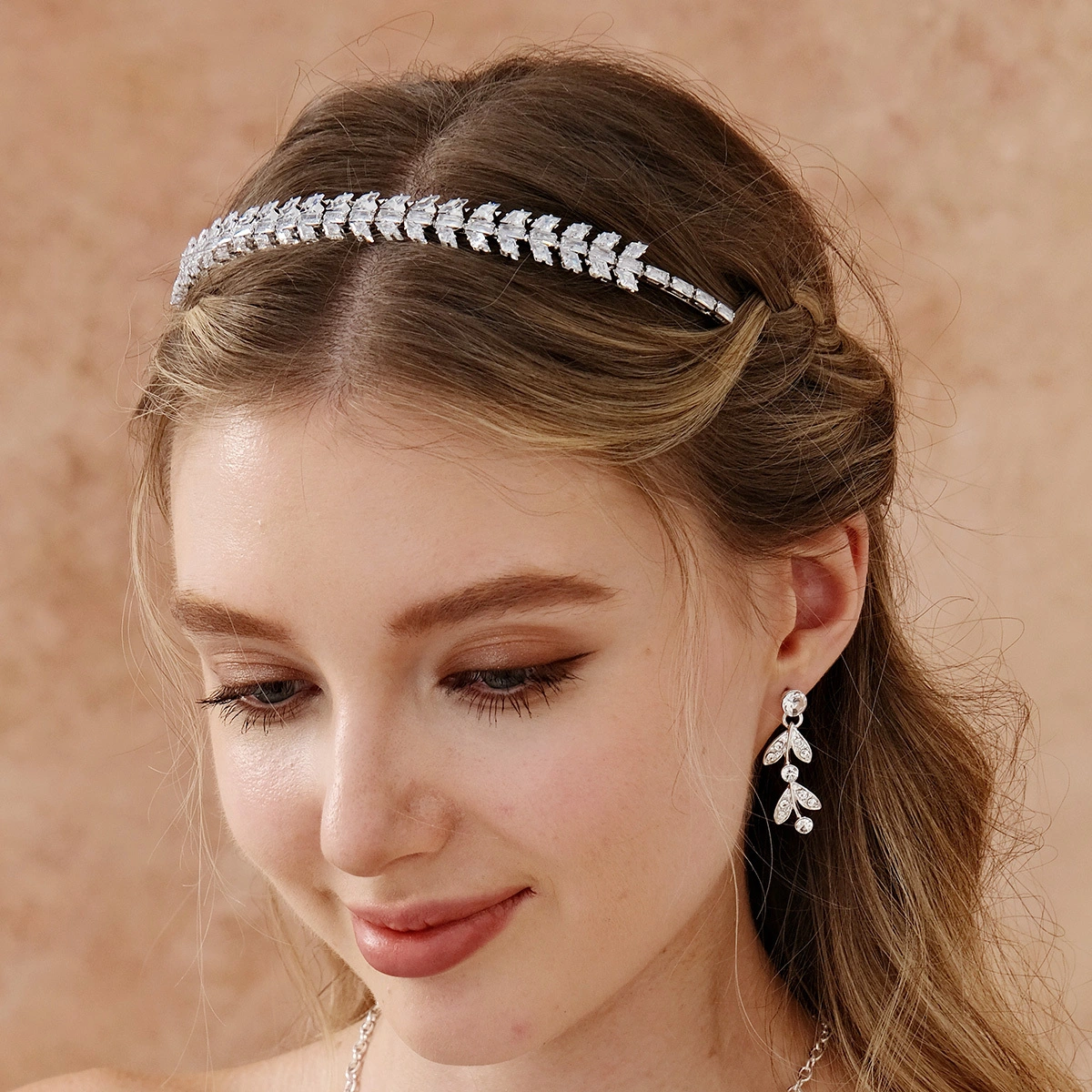 Exquisite Daily Zircon Headband Fashion Sweet Girls Hair Accessories Luxurious Sparkling Bridal Wedding Headpiece 1