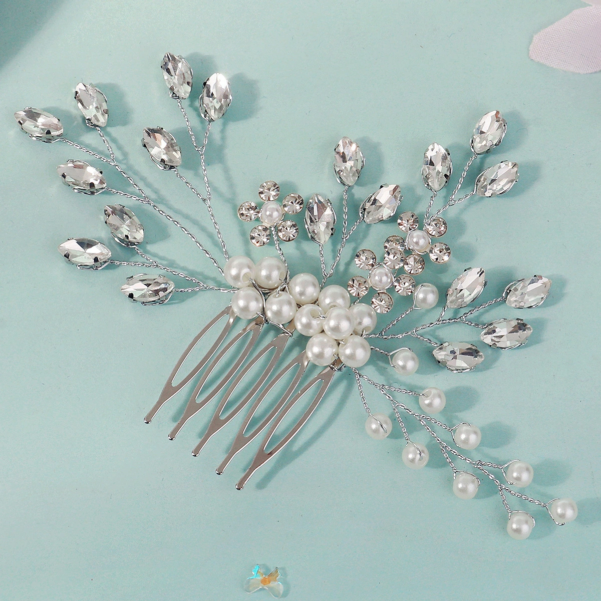 Bridal Wedding Headpiece Exquisite Handmade Pearl Flower Hair Comb Retro Versatile Rhinestone Updo Hair Accessories 1