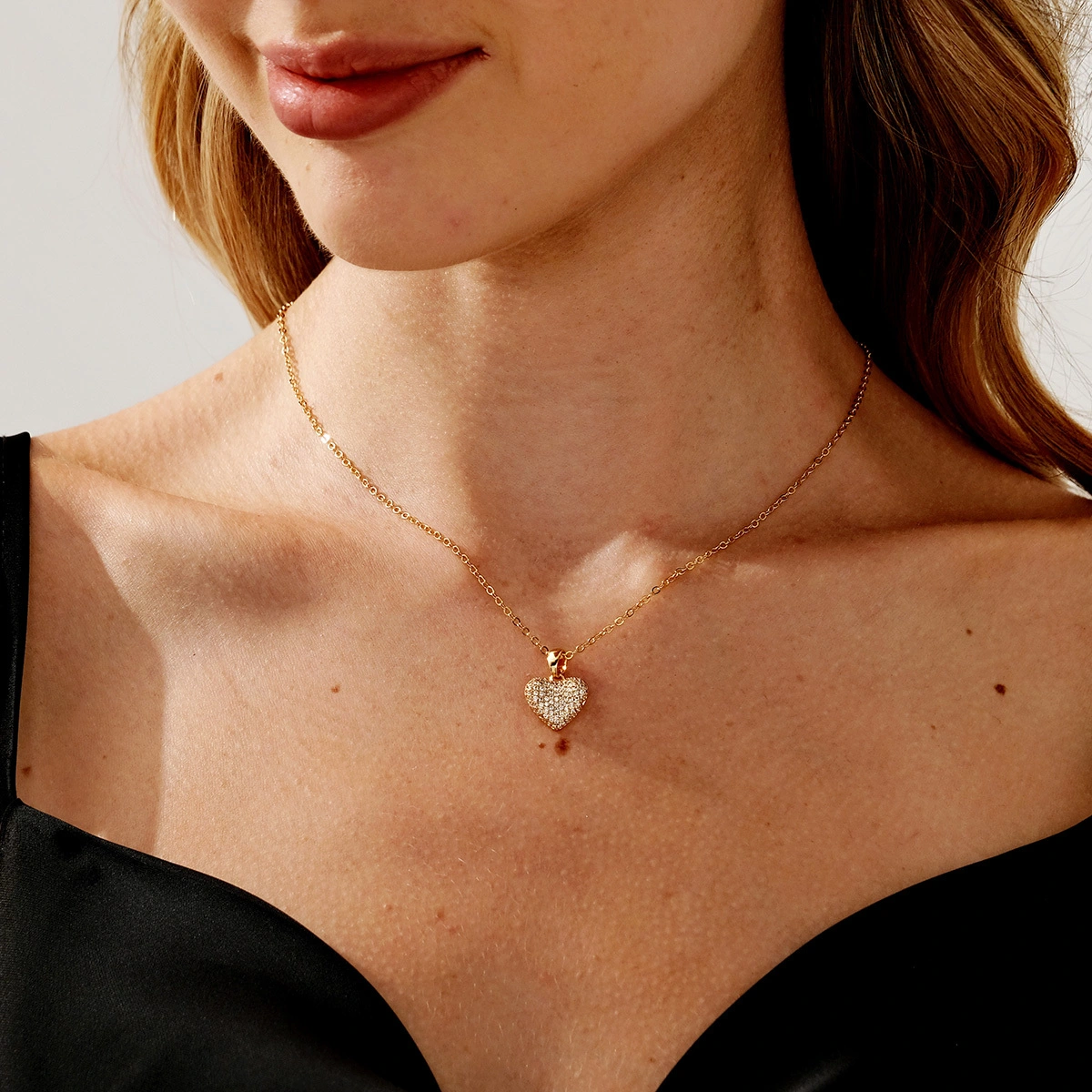 Luxurious Shiny Copper Inlaid Zircon Necklace Earring Set Fashion Heart-shaped Women Accessories 1