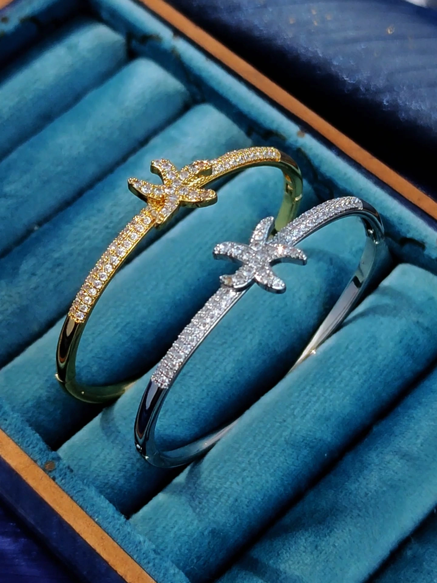 Fashion Starfish Design Elegant Women Bracelet New Ocean Style Copper Inlaid Zircon Bracelet 1
