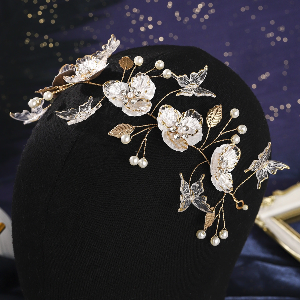 Retro Forest Style Butterfly Pearl Flower Leaf Hairband Exquisite Bridal Headpiece for Wedding Party 1