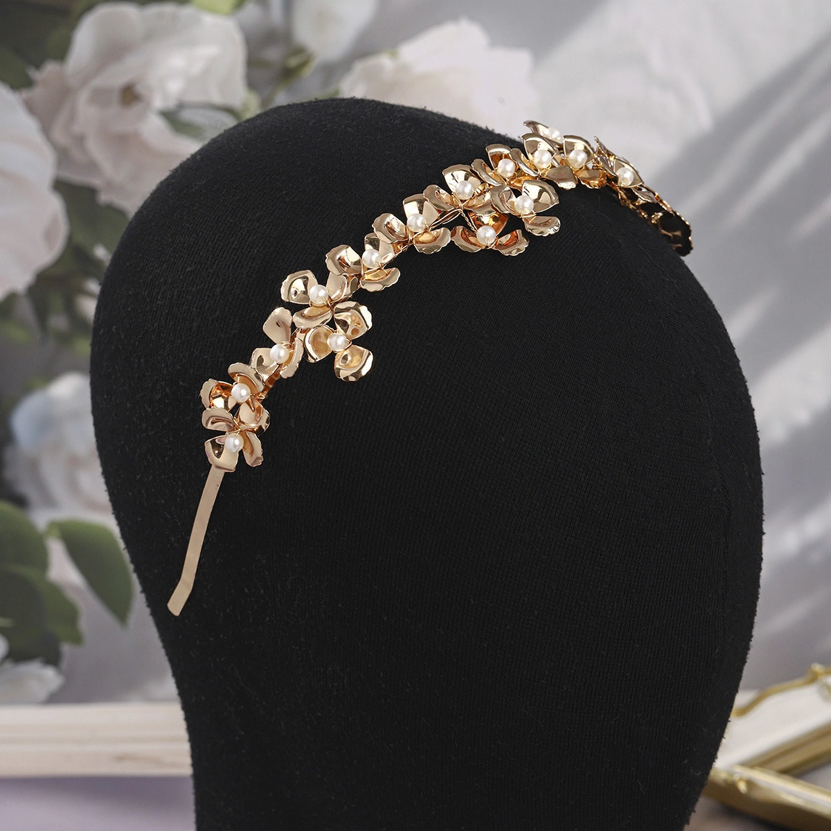 Exquisite Versatile Metal Flower Headband Gold Fashion Women's Daily Accessory Bridal Wedding Headpiece 1