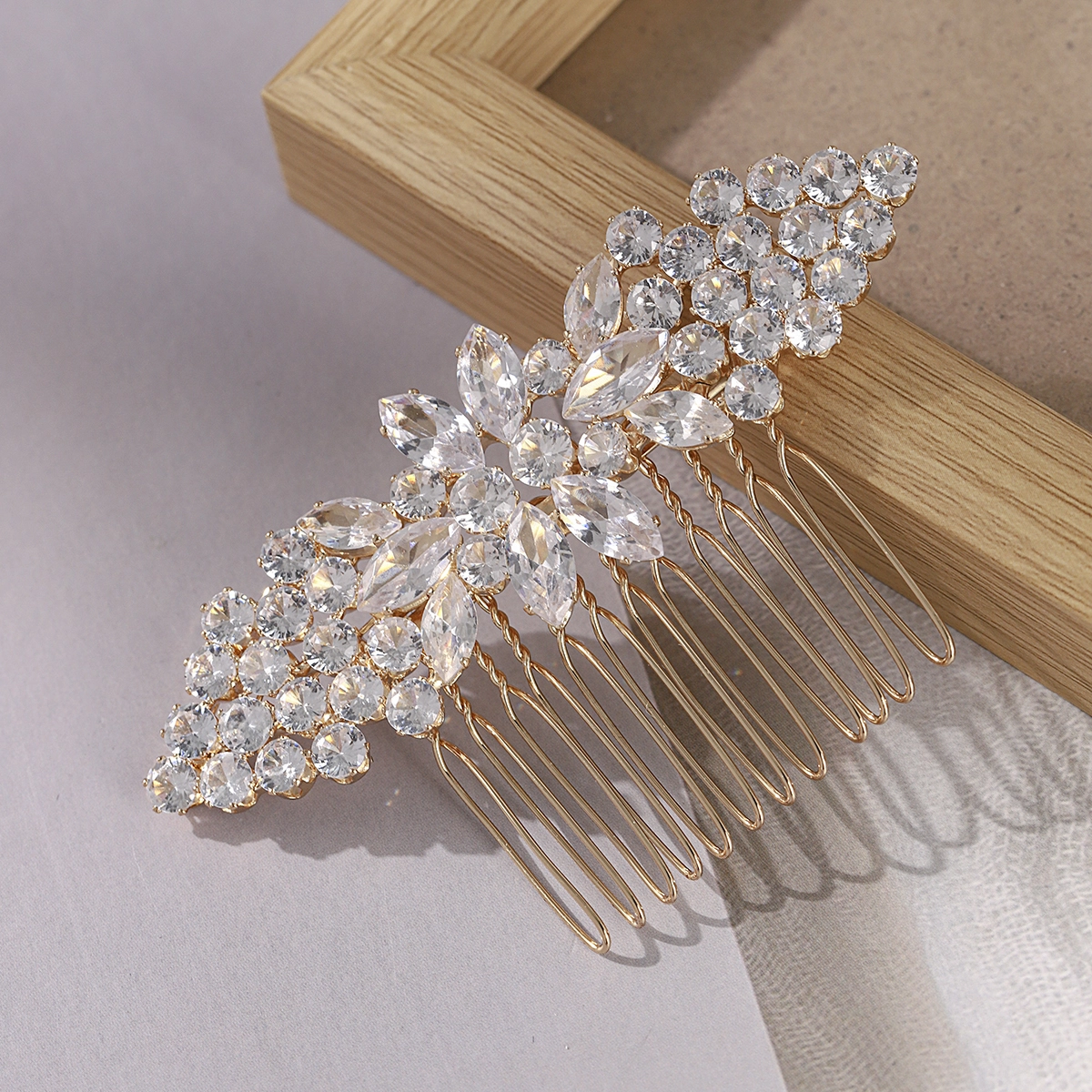Bohemian Style Bridal Updo Hair Accessories Light Luxury Zircon Flower Hair Combs Fashion Women's Headpiece 1