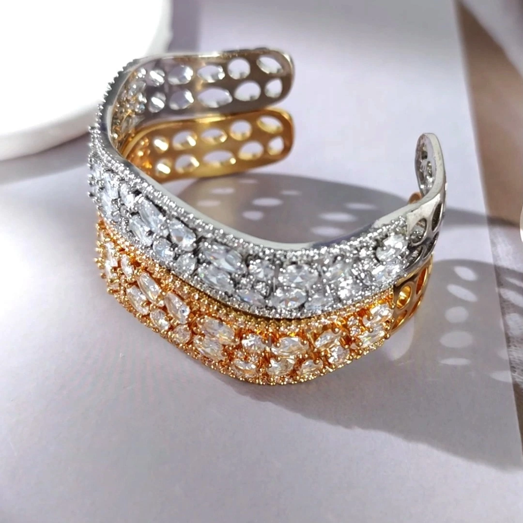 High-end Copper Inlaid Zircon Wide Bracelet Fashion Versatile Open Cuff Bracelet Daily Accessories for Women 1